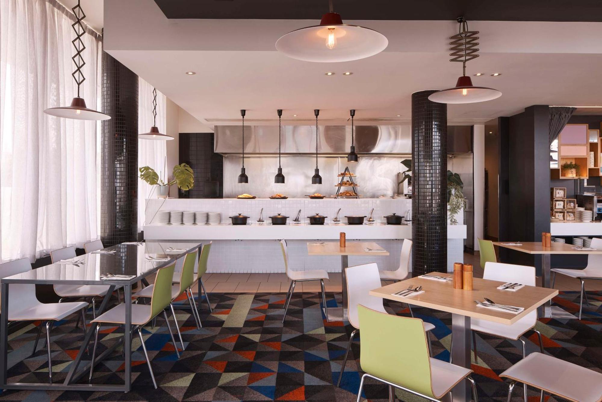 Atura Dandenong Hotel Doveton Exterior foto