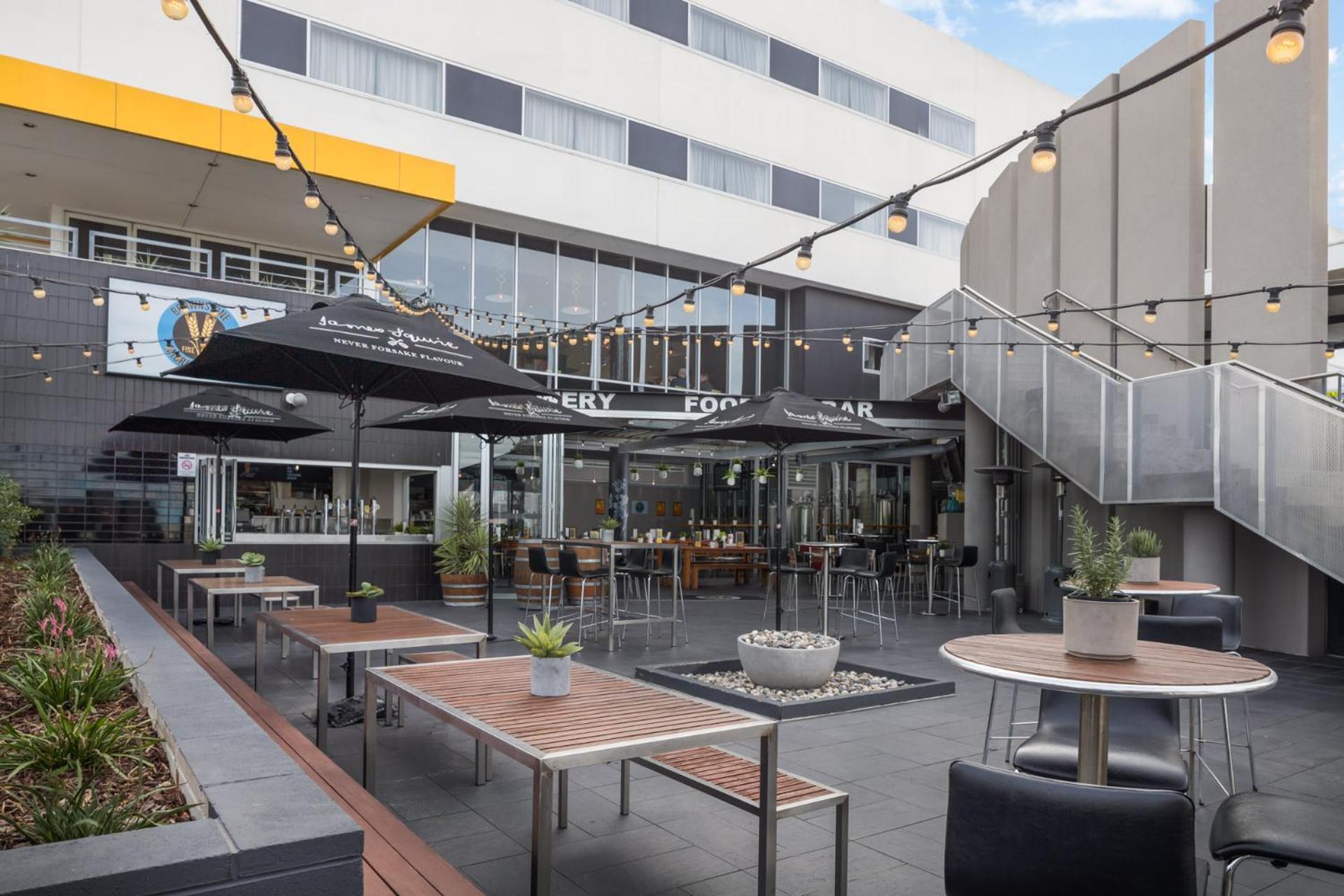 Atura Dandenong Hotel Doveton Exterior foto