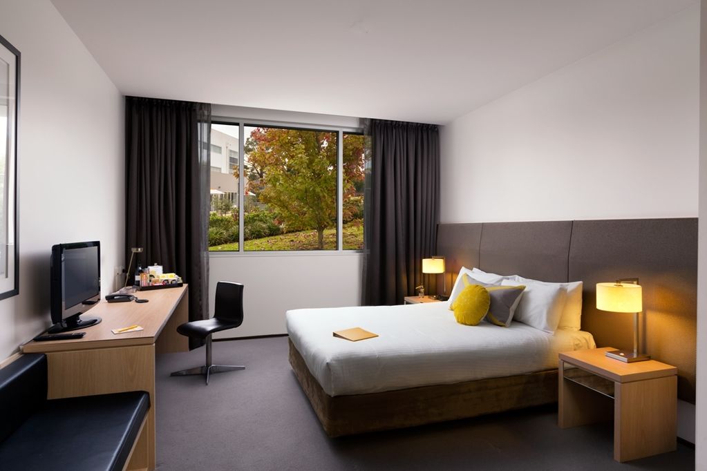Atura Dandenong Hotel Doveton Exterior foto